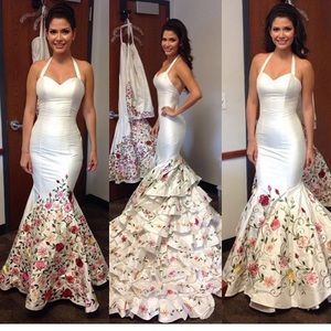 Meet your Posher, Eve