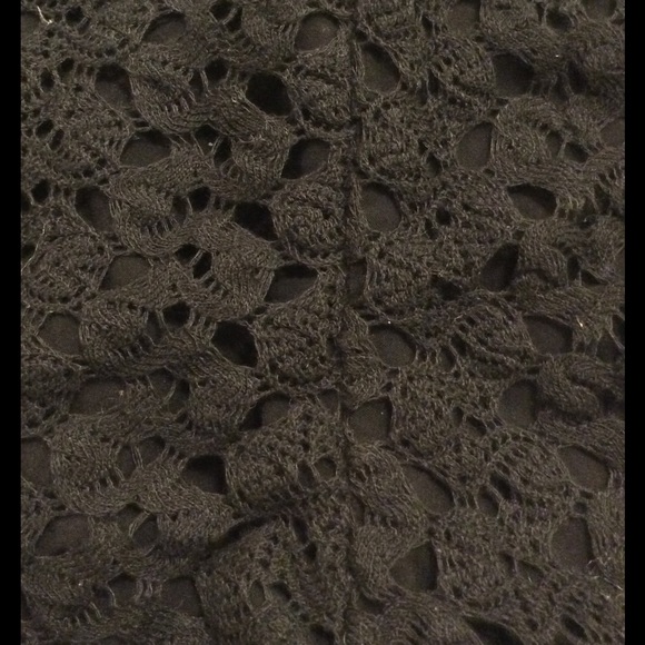 Black shorts - Picture 4 of 4