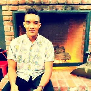 Meet your Posher, Miles