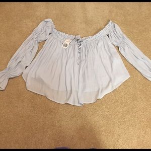 Baby blue off the shoulder top💓🍰