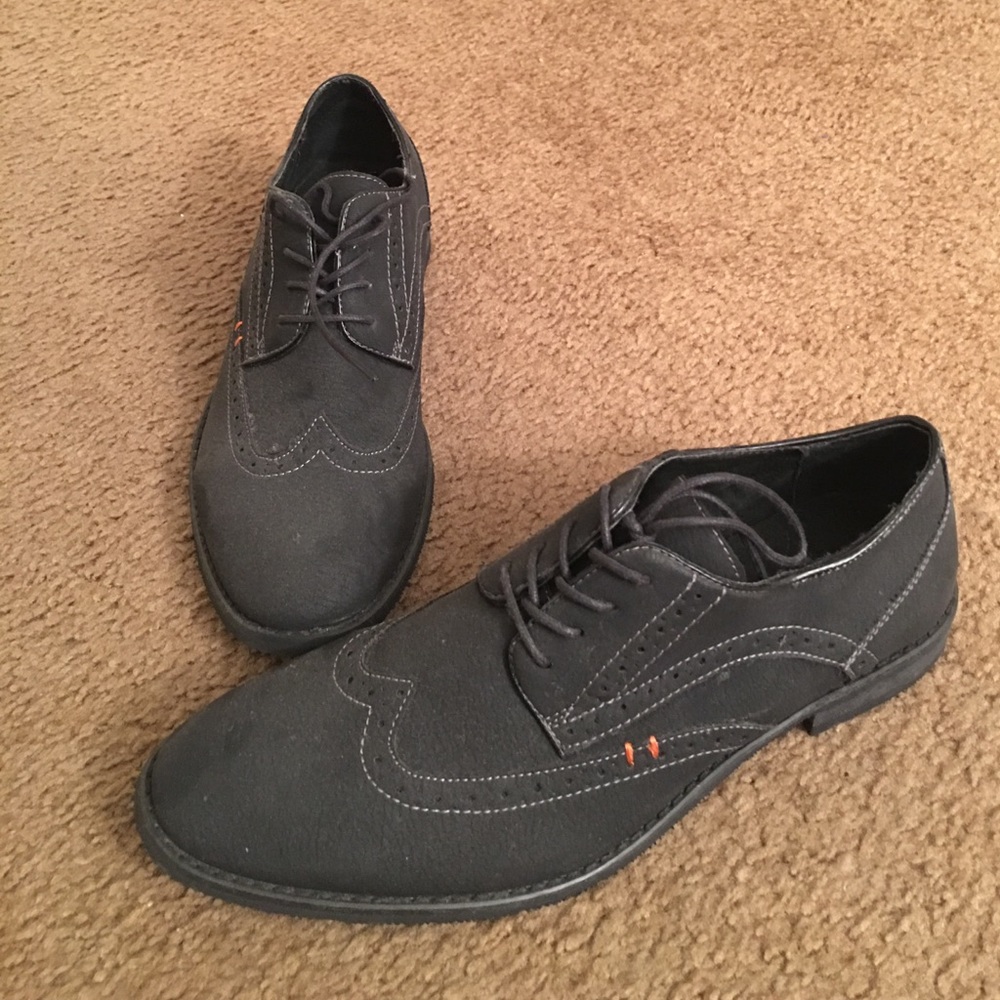 Men's shoes size 10