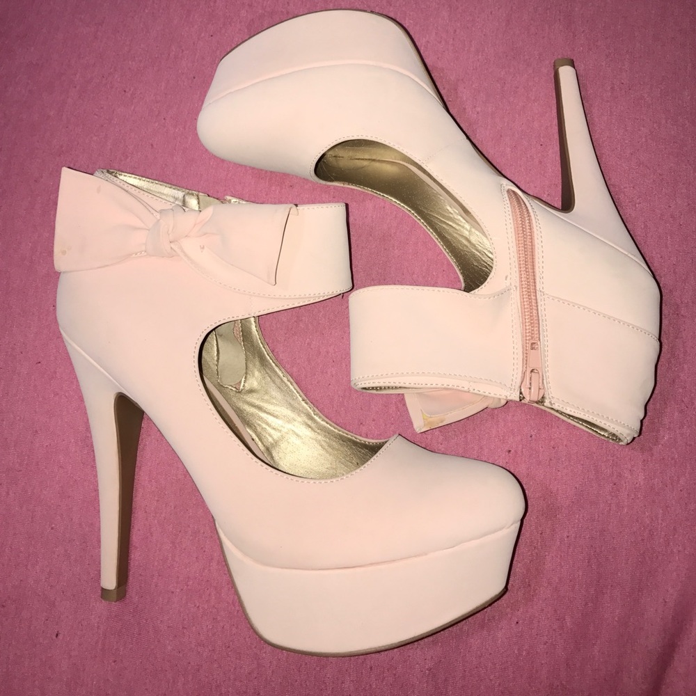 Charlotte Russe pink bow heels