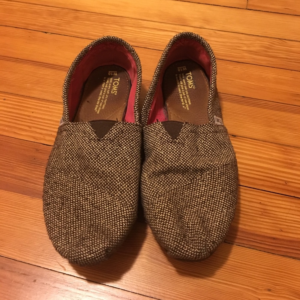 Toms brown & gold shoes