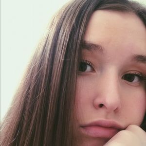 Meet your Posher, Taylor-ann