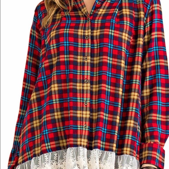 ♥️❤️Plaid Button Down Tunic♥️❤️ - Picture 2 of 2