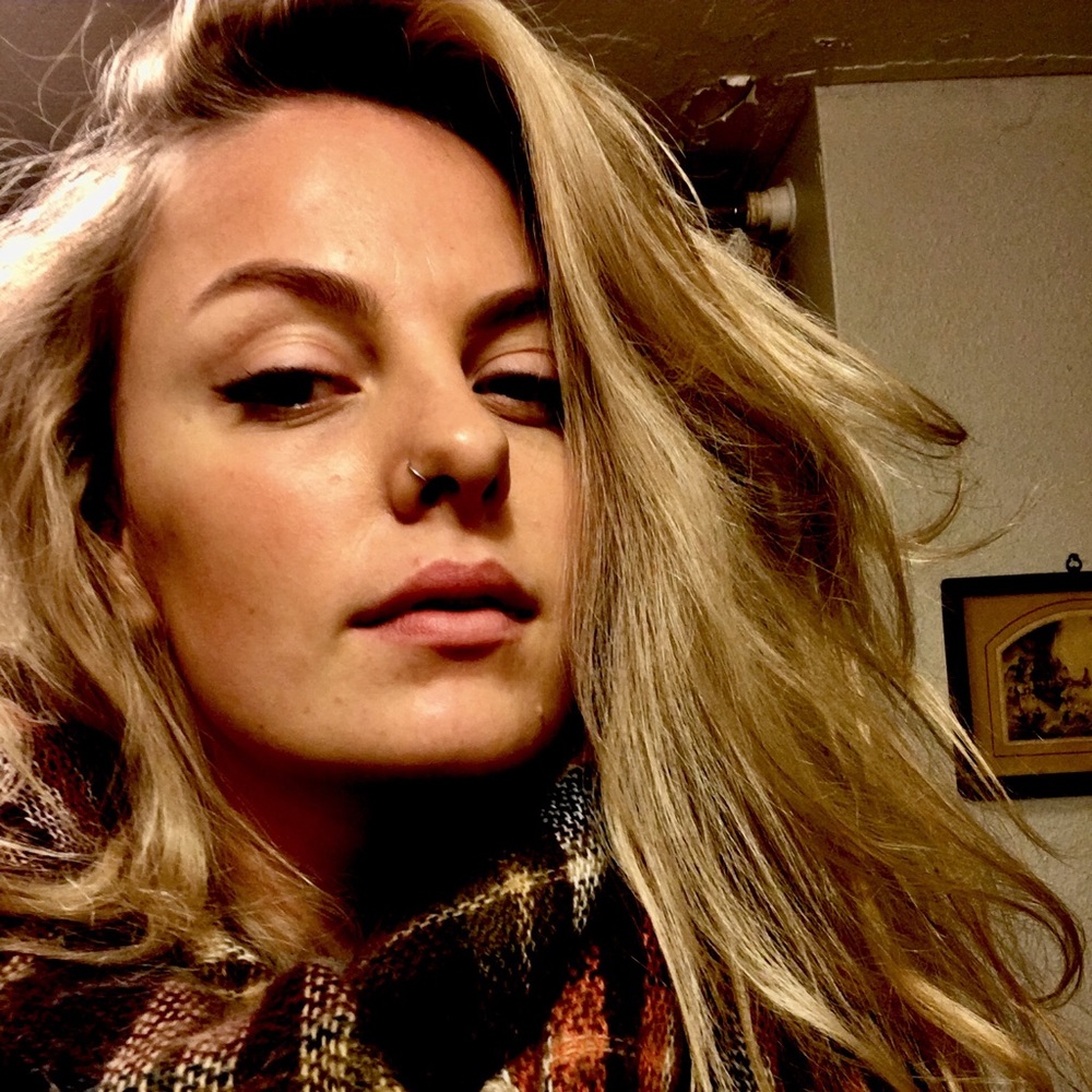 Meet your Posher, Robyn