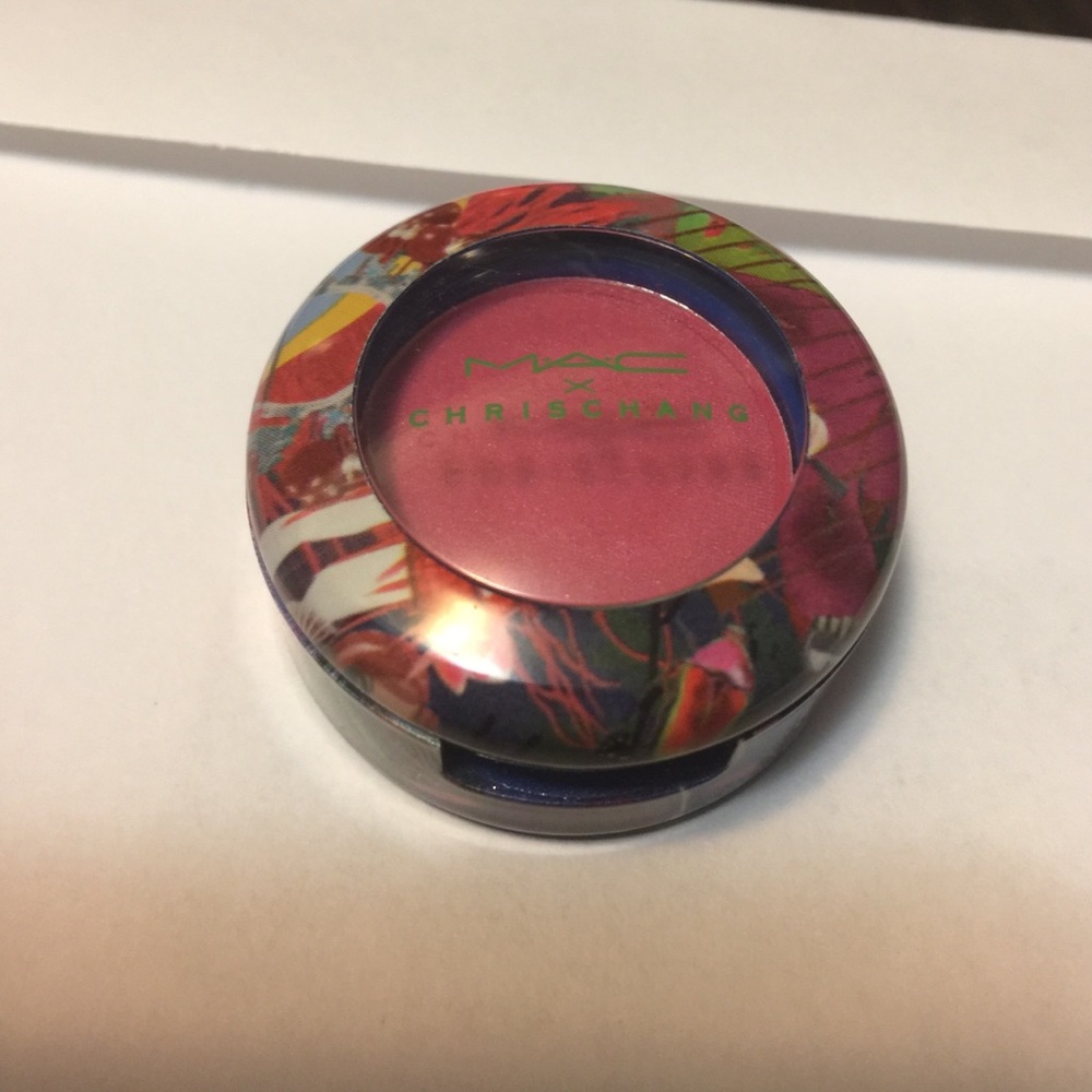 Mac  eyeshadow limited edition