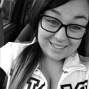 Meet your Posher, Isabella