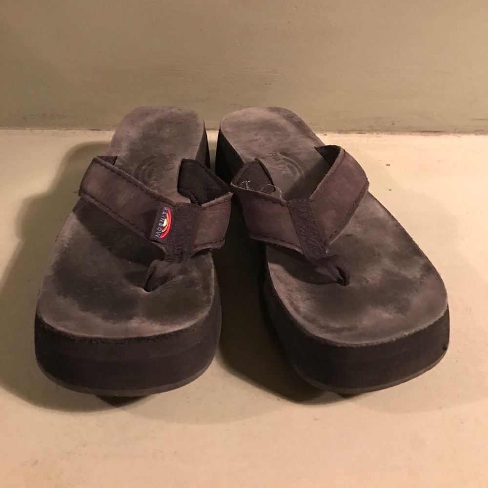 Rainbow 2in heel sandal
