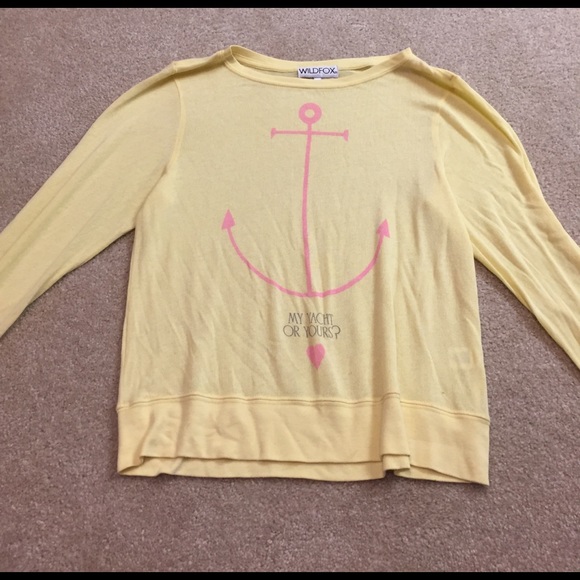 WILDFOX SWEATER💓✨🍡 - Picture 1 of 3