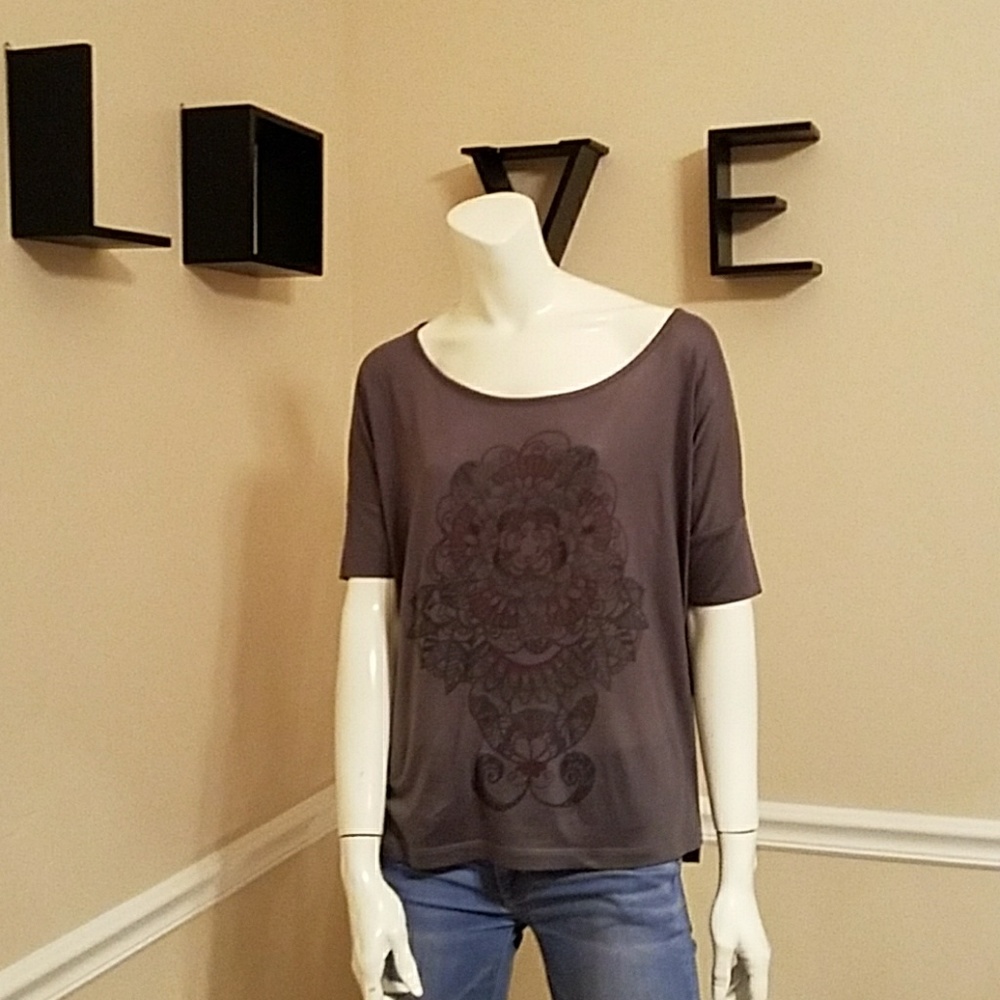 Nice spring and summer Tshirt