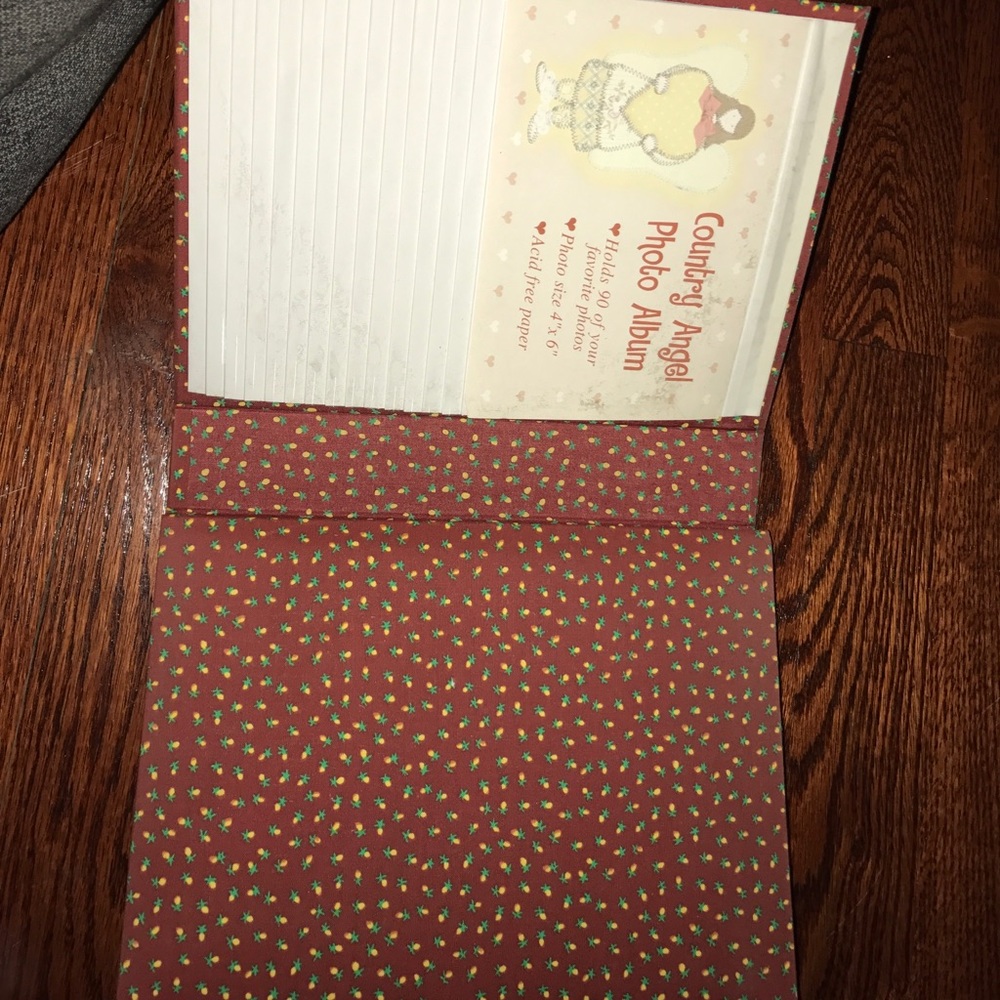 Photo Album - Picture 2 of 4