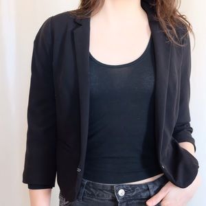 Cropped blazer with maroon lining