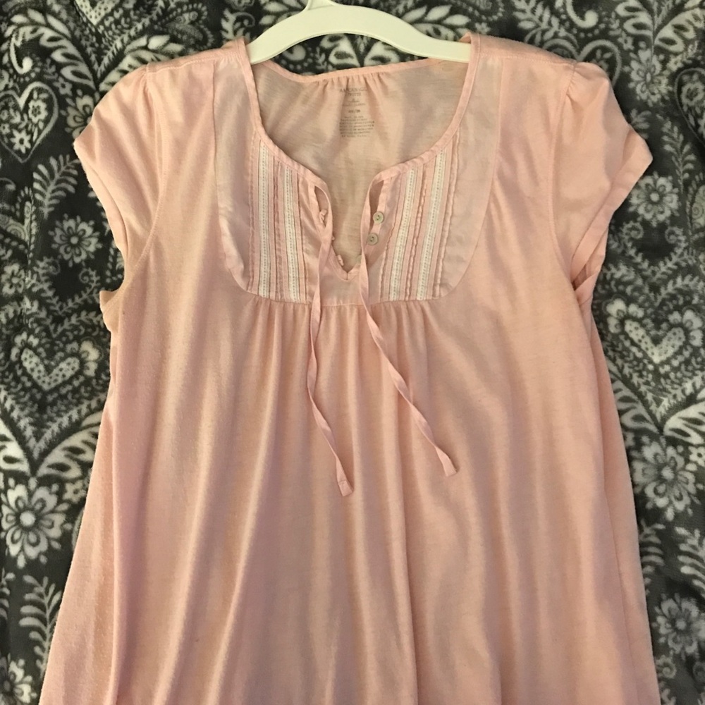 Short sleeve shirt