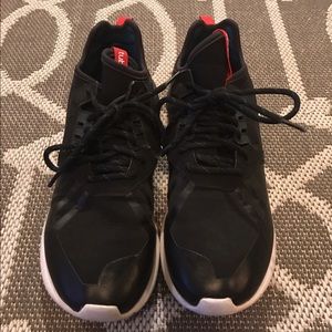 Adidas Tubular men's shoes