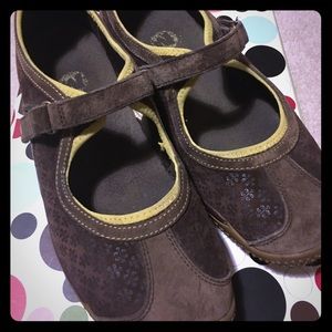 Merrell Mary Janes