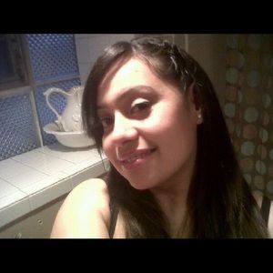 Meet your Posher, Luisa