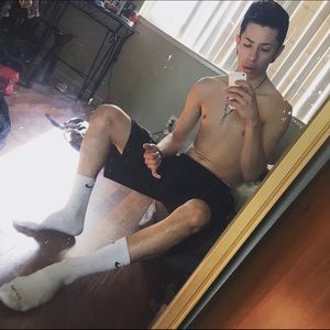 Meet your Posher, Eddie