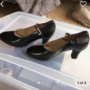 Black Mary Janes / character shoes!