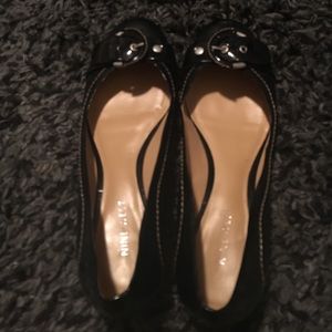 Black NINE WEST patent leather flats