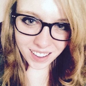 Meet your Posher, Carley