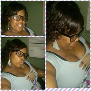 Meet your Posher, Mia