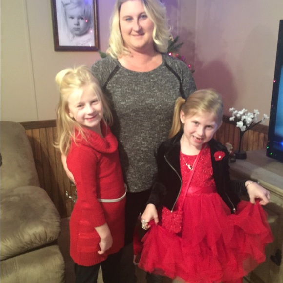 Meet your Posher, Kelly - Picture 1 of 1