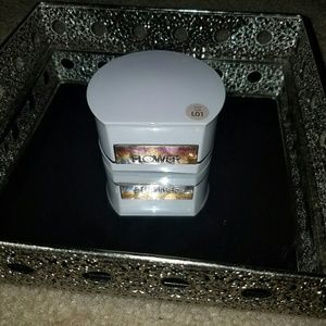 FLOWER BEAUTY SETTING POWDER