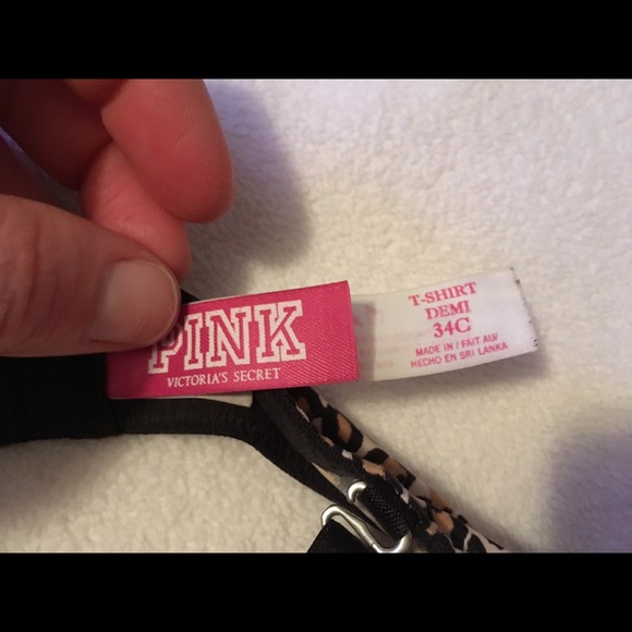 Victoria's Secret Pink bra 34C - Picture 2 of 2