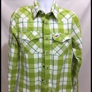 Hollister Long Sleeve Button Up - Size Medium NWT