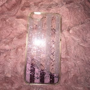 Victoria Secret ; Liquid Glitter Case