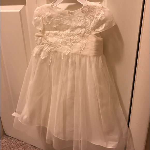 David's Bridal Other - David's Bridal 2T Flower Girl Dress