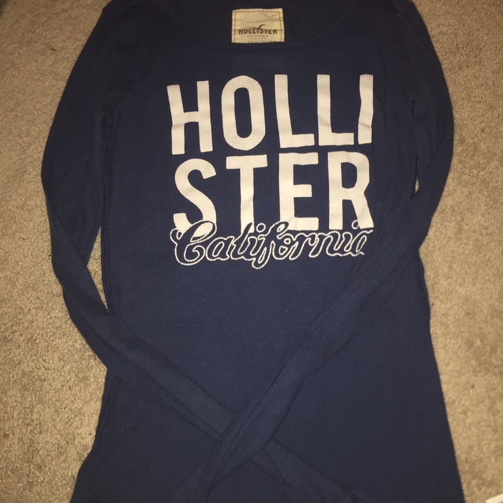 Hollister Navy long sleeve shirt