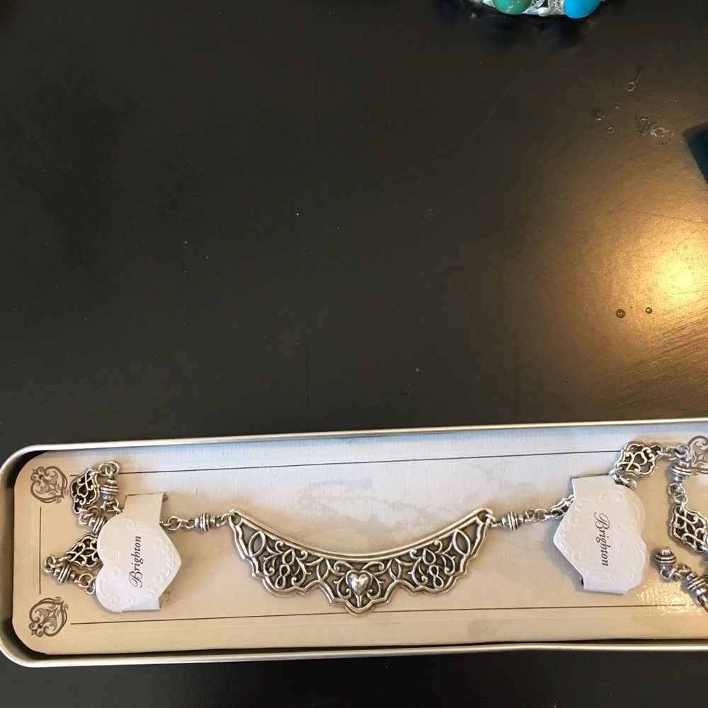 PRICE DROP AUTHENIC BRIGHTON NECKLACE *SALE*