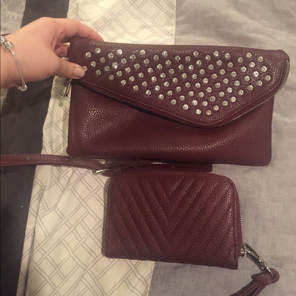 Charming Charlie cross body with matching wallet