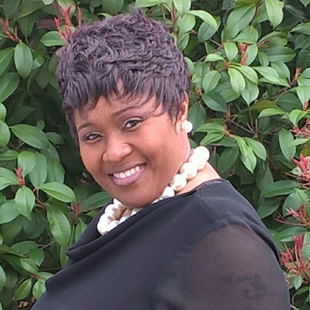 Meet your Posher, Meshell