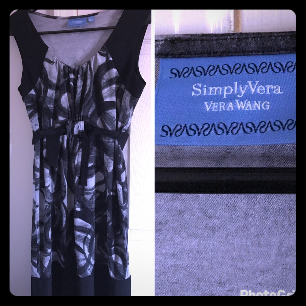 Vera Wang Black & Grey Dress! Size small!