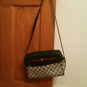 AUTHENTIC GUCCI VINTAGE MONOGRAM CROSSBODY BAG