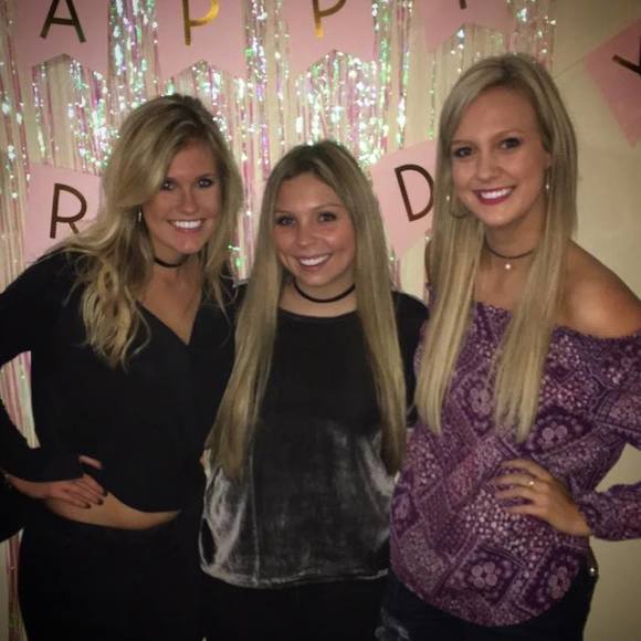 Meet your Posher, Sydnie - Picture 1 of 1