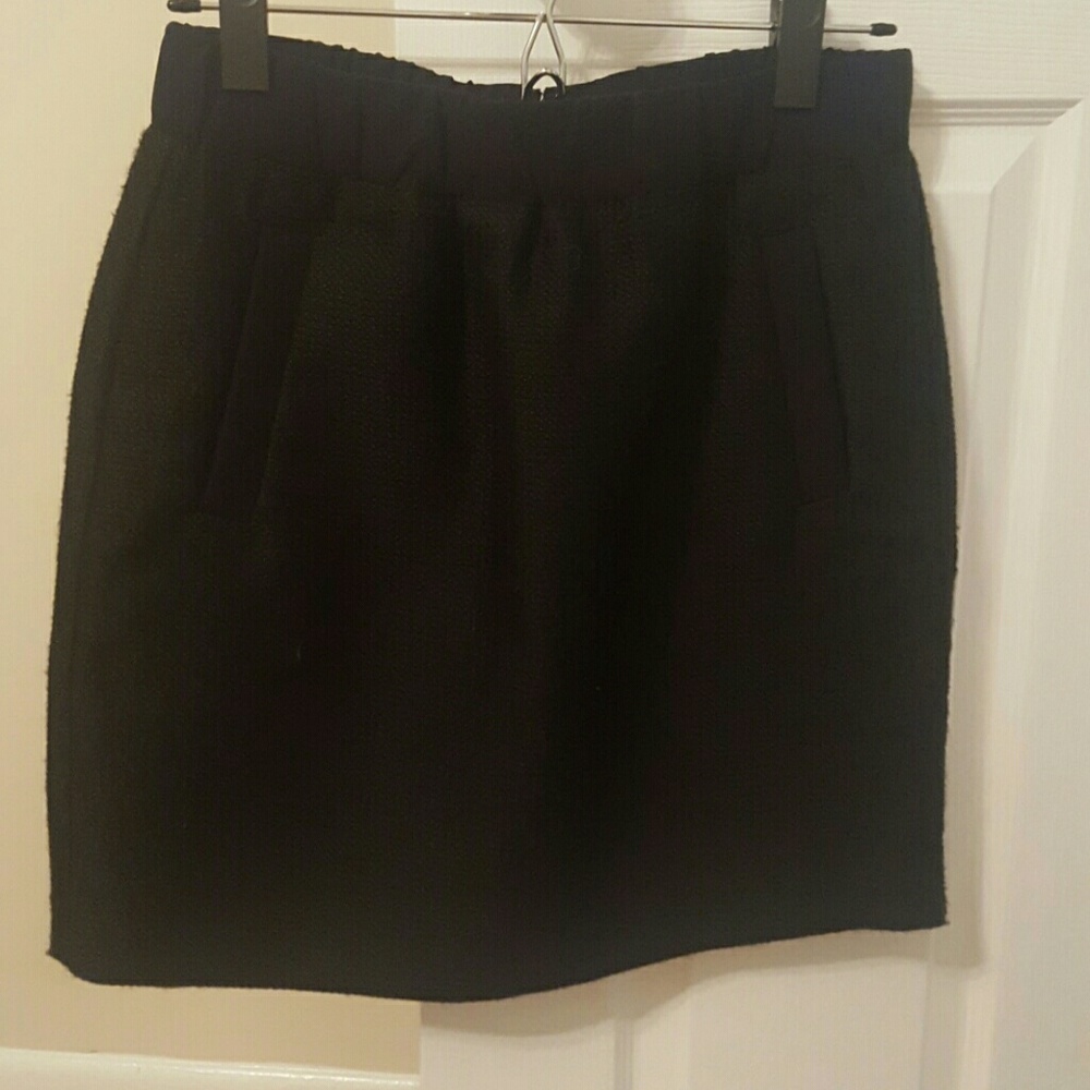 Black skirt