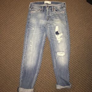 Abercrombie & Fitch boyfriend jeans