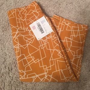 XS LulaRoe Cassie Pencil Skirt