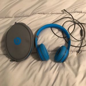 beats solo2 wireless headphones