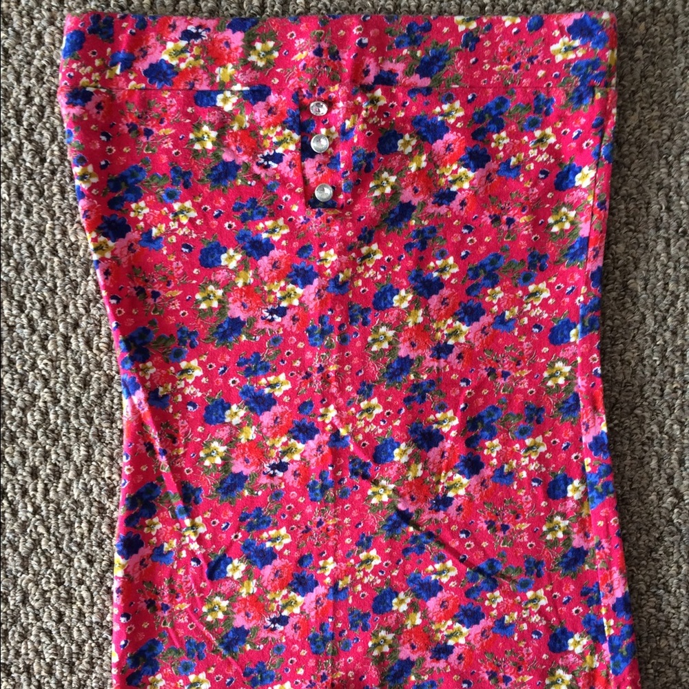 NWOT DIVA Beautiful Floral Tube Top!