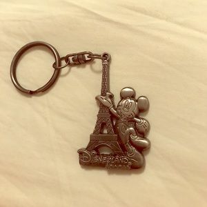 💫FLASH SALE💫 Disneyland Paris Keychain