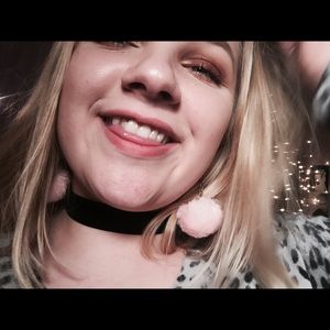 Meet your Posher, Carly