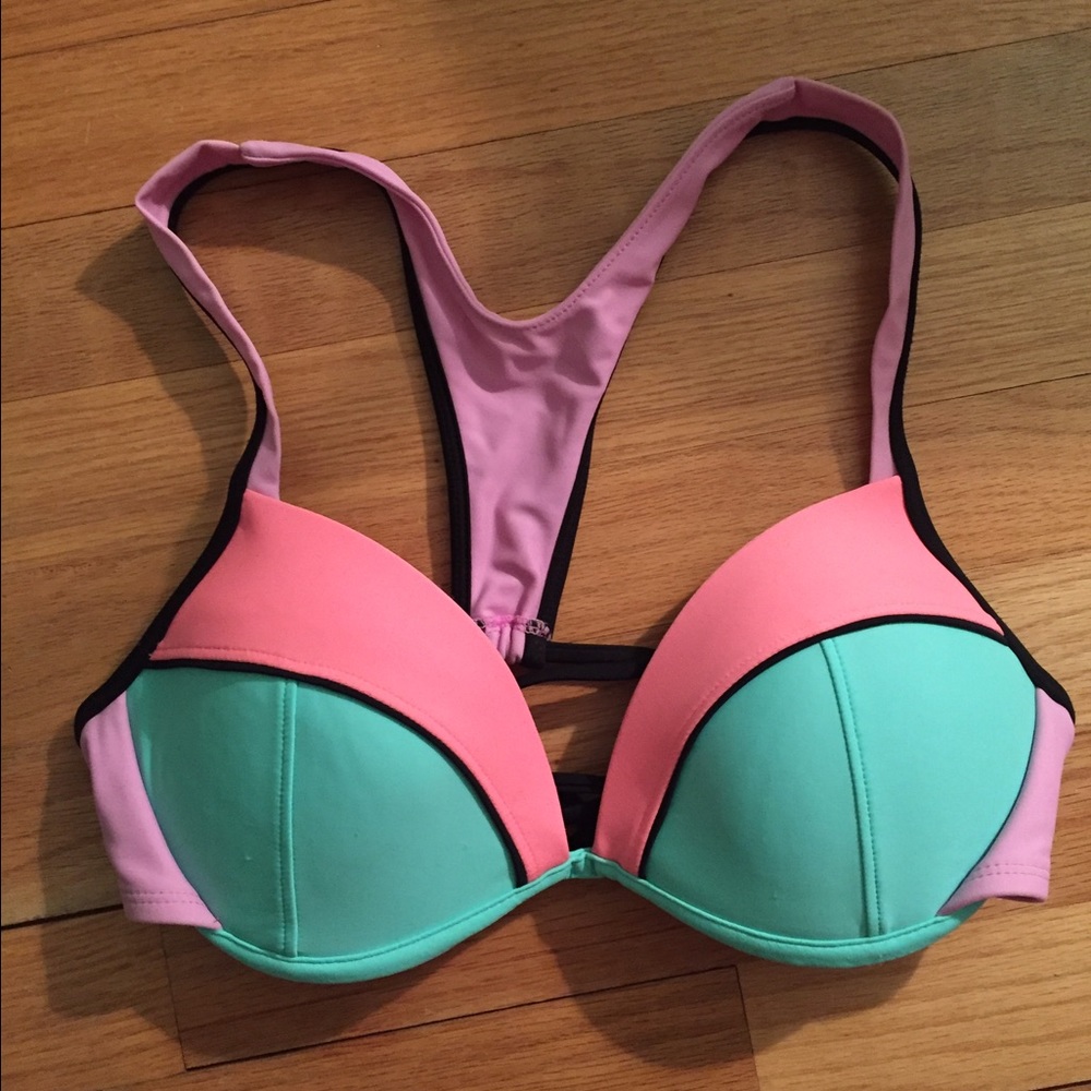 Bathing suit