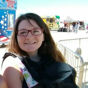 Meet your Posher, Crystal