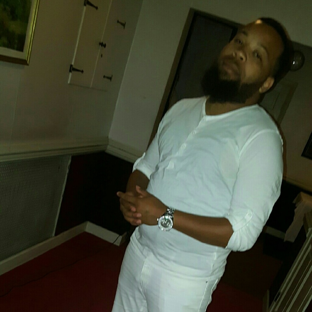 Meet your Posher, Christopher