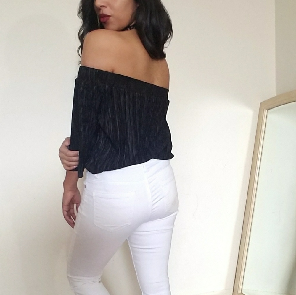 FORGET ME NOT BLACK OFF SHOULDER TOP - Picture 6 of 8